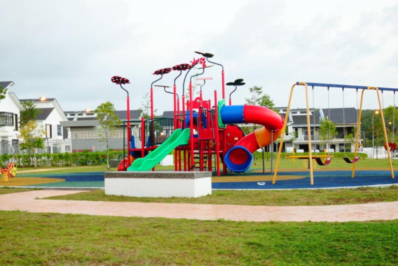Desaru Babyfriendly Homestay מראה חיצוני תמונה