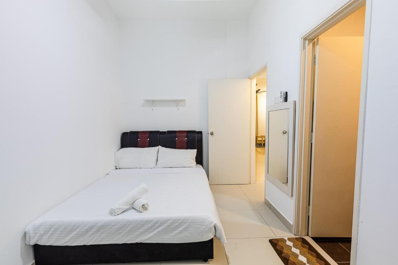 Desaru Babyfriendly Homestay מראה חיצוני תמונה