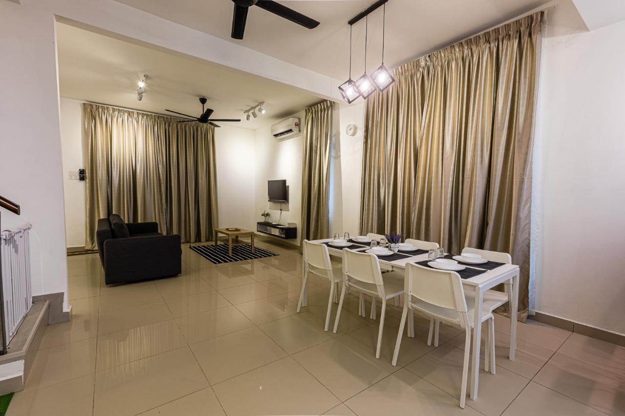 Desaru Babyfriendly Homestay מראה חיצוני תמונה