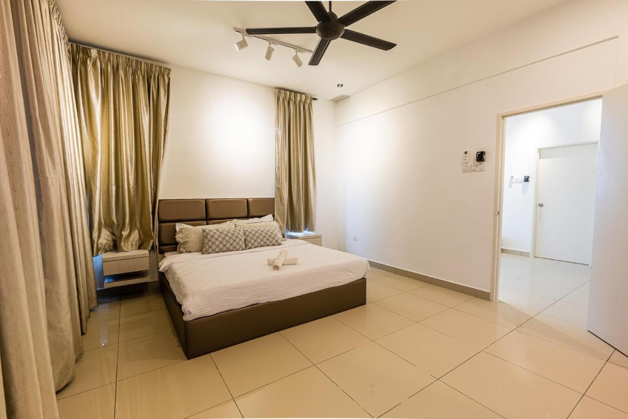 Desaru Babyfriendly Homestay מראה חיצוני תמונה