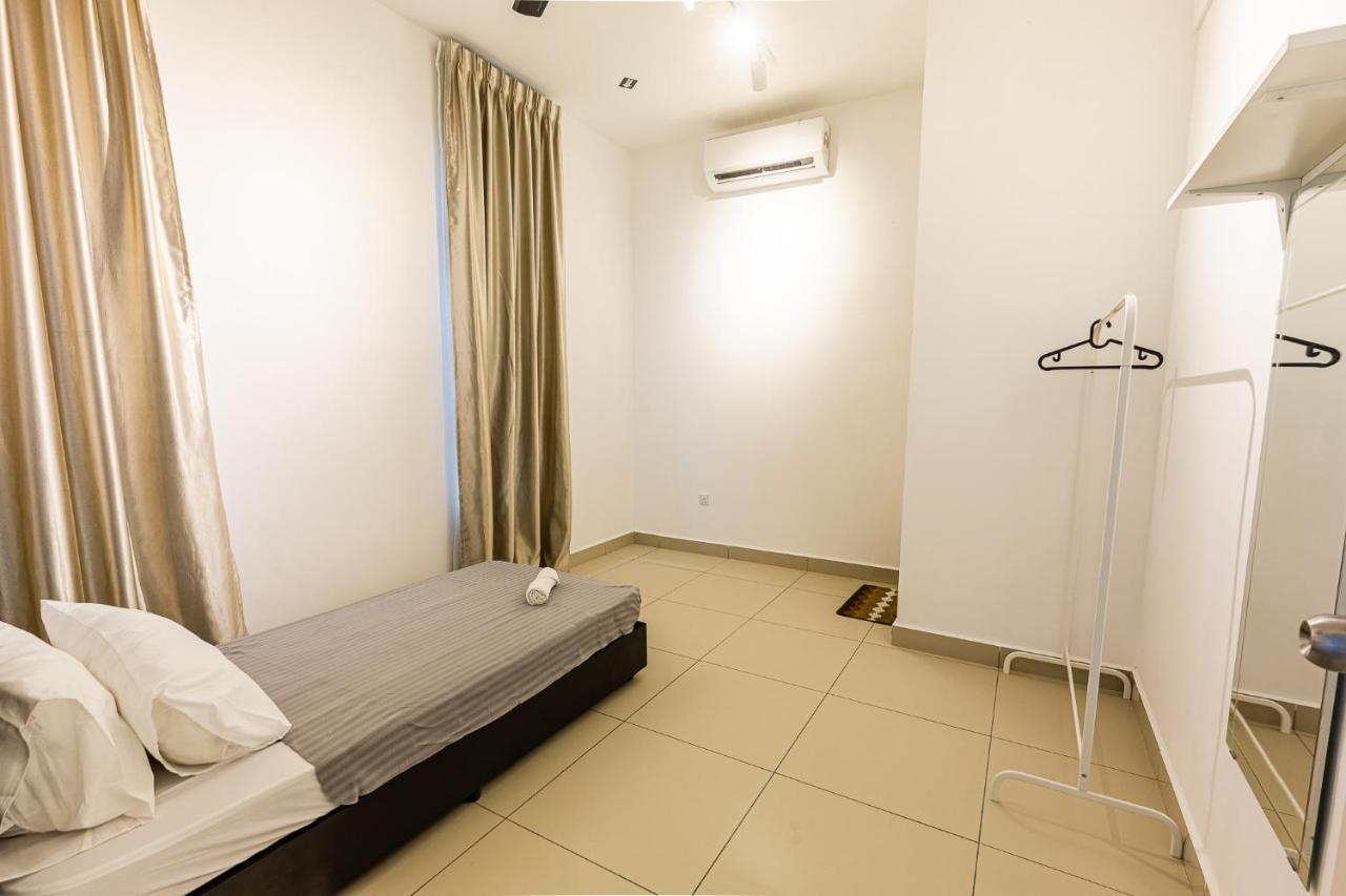 Desaru Babyfriendly Homestay מראה חיצוני תמונה