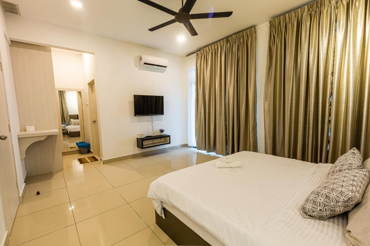 Desaru Babyfriendly Homestay מראה חיצוני תמונה